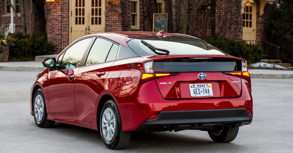 The Toyota Prius Does Hybrid Right