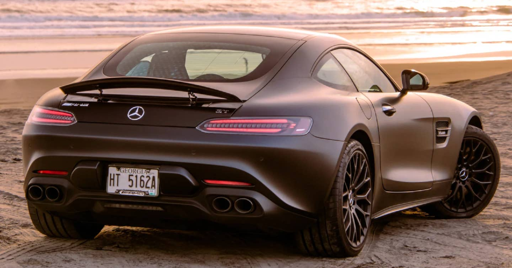 2024 Mercedes-Benz AMG GT: A New Standard in Sports Performance