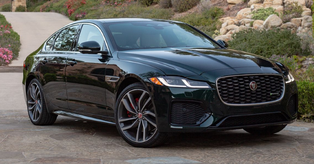 The only sedan in the Jaguar lineup is the XF. Does this alluring luxury sedan bring enough to the market to carry the Jaguar name forward?